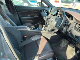 
										Toyota CH-R 2017 HYBRID full									