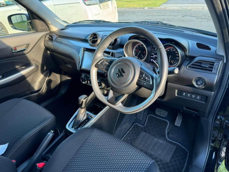 
								Suzuki Swift Hybrid RS 2019 full									