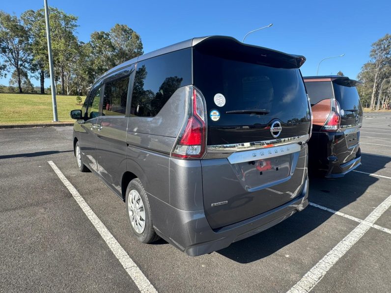 
								2019 Nissan Serena full									