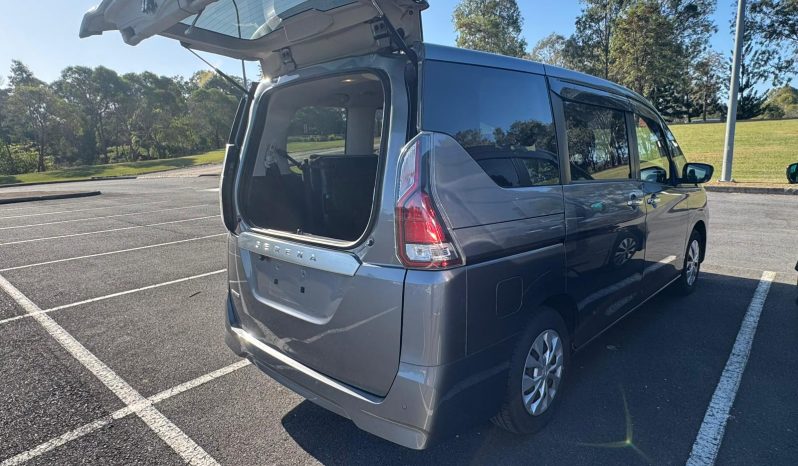
								2019 Nissan Serena full									