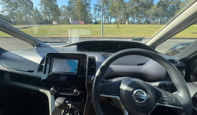 
								2019 Nissan Serena full									