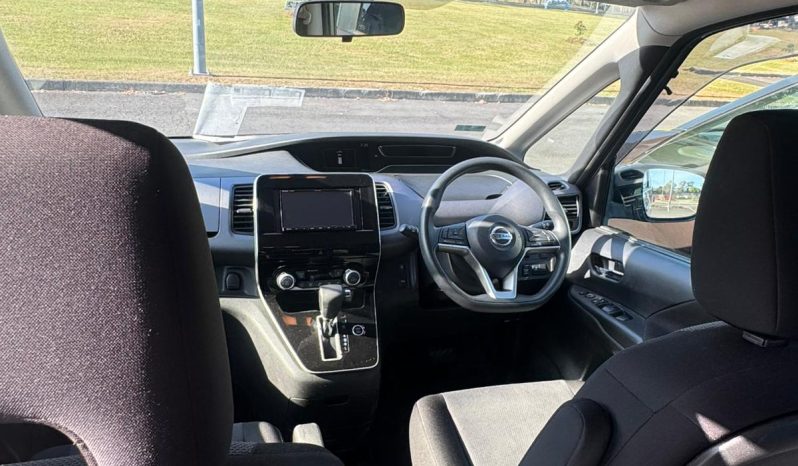 
								2019 Nissan Serena full									