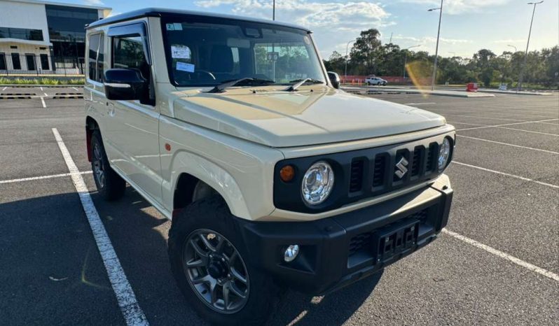 
								Suzuki Jimny 2019 XC Turbo 4WD full									
