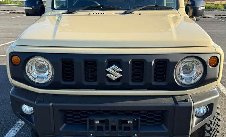 
								Suzuki Jimny 2019 XC Turbo 4WD full									