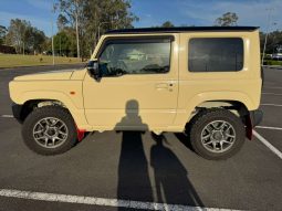 
										Suzuki Jimny 2019 XC Turbo 4WD full									