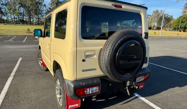 
								Suzuki Jimny 2019 XC Turbo 4WD full									