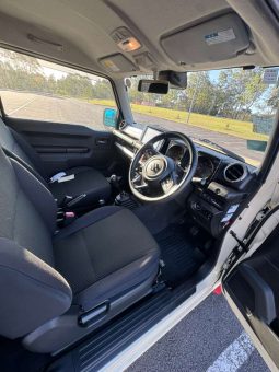 
										Suzuki Jimny 2019 XC Turbo 4WD full									