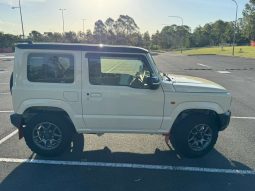 
										Suzuki Jimny 2019 XC Turbo 4WD full									