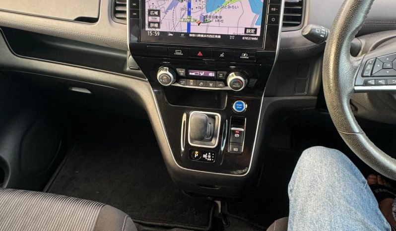 
								2021 Nissan serena full									