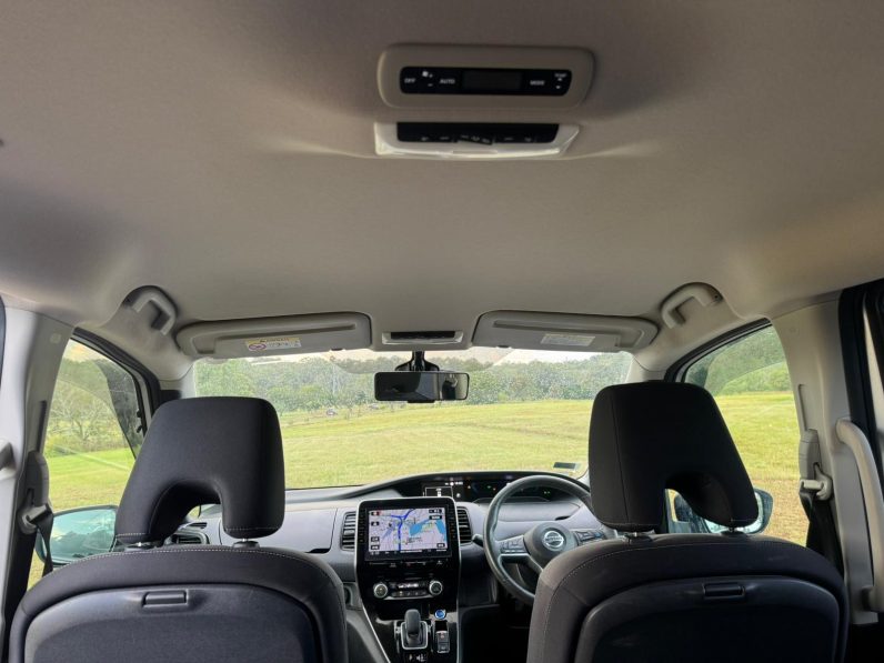 
								2021 Nissan serena full									