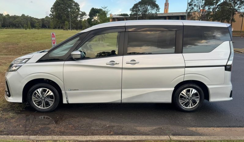 
								2021 Nissan serena full									