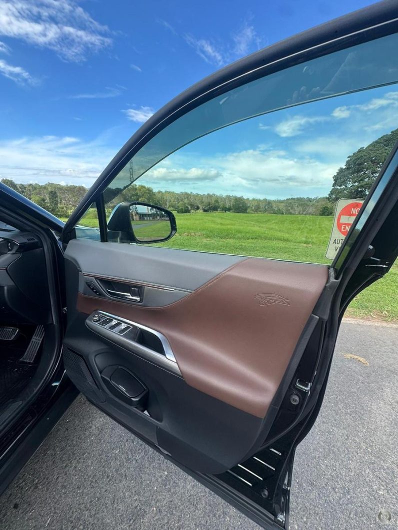 
								2022 Toyota Harrier AXUH80 Hybrid Z Wagon 5dr CVT 1sp 2.5i/88kW Hybrid [IMP] full									